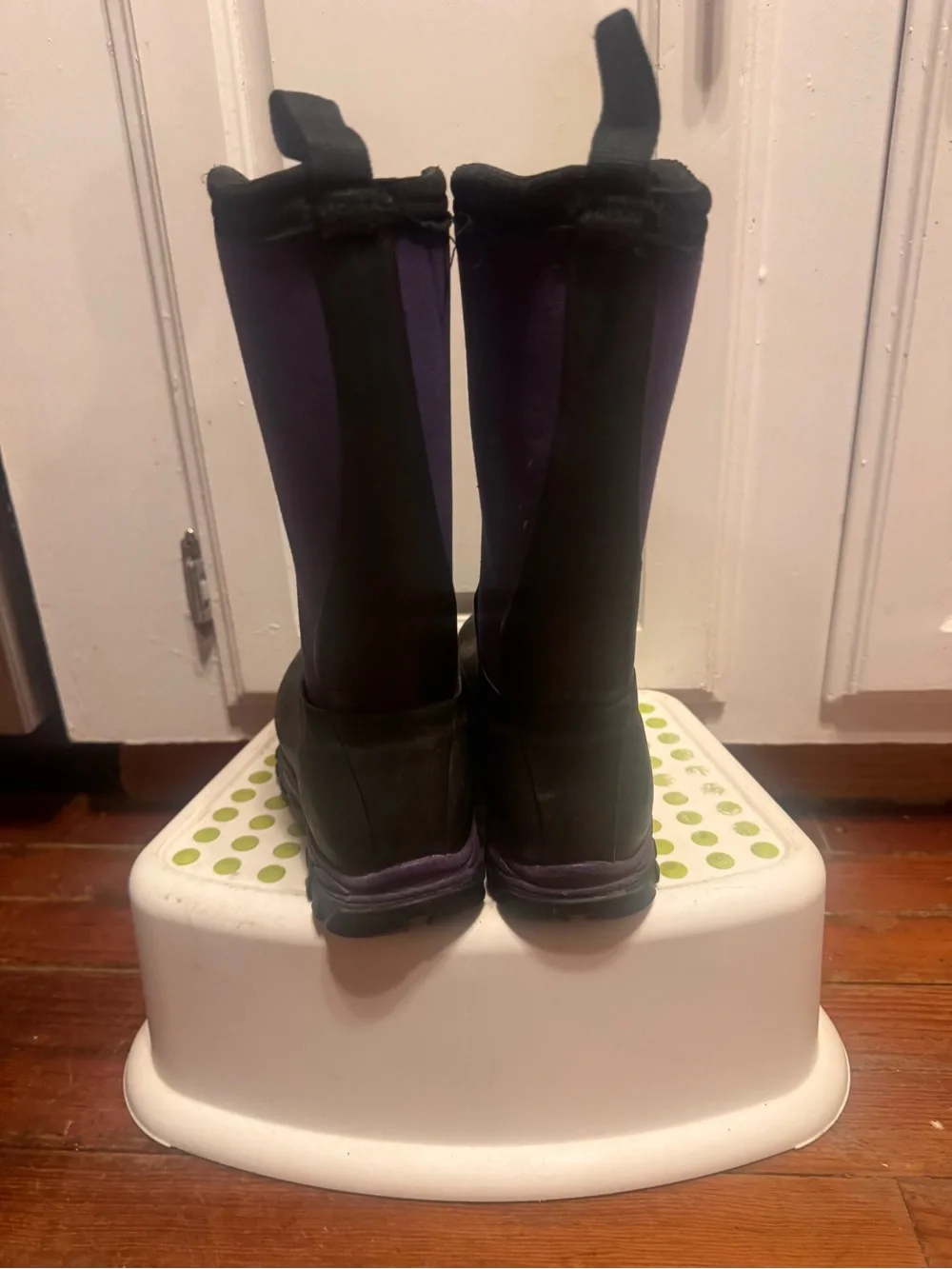 Muck Boot Company Kids' Purple and Black Waterproof Boots girls size 1